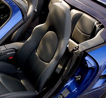 911 Turbo Cabrio, Sitze