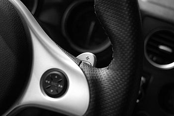 Alfa Brera Diesel: Schaltwippen, Lenkrad, Multifuktions-Lenkrad, Lederlenkrad