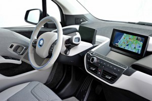 BMW i3 Test: Armaturenbrett, Monitor, Lenkrad