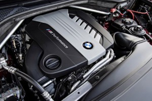 BMW X6 M50d: Motor, engine, 381 PS V6 Triturbo Diesel, drei Turbolader