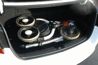 Kia Optima Hybrid: Kofferraum, Platz, trunk, boot, laden