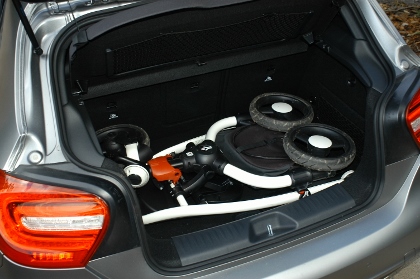 Mercedes A250: Kofferraum, trunk, boot