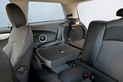 Mini Cooper 2014: hinten, Sitze umklappbar