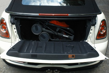 Mini Cabrio Test: Kofferraum, trunk, boot