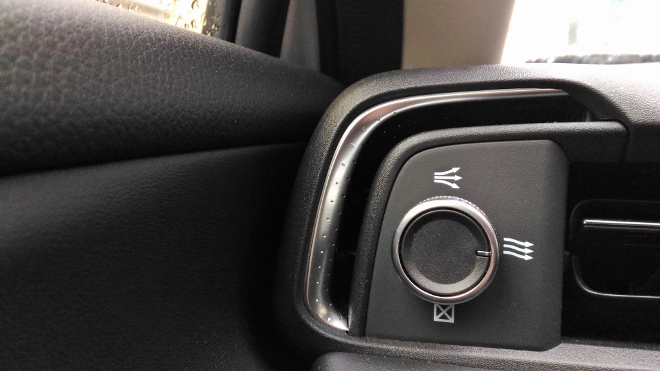 Honda HR-V e:HEV Hybrid Zugregler der Klimaanlage