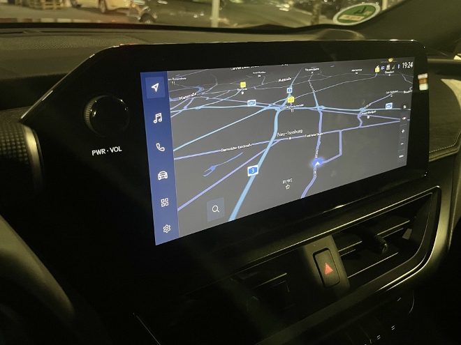 Lexus RX Facelift Karten anzeige des Navigationssystem