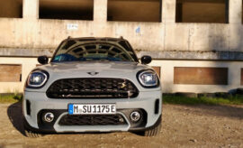 Mini Countryman Plug-in Hybrid ALL4 Front