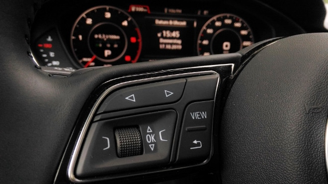Audi A5 Cabrio TDI Radio Verstellung