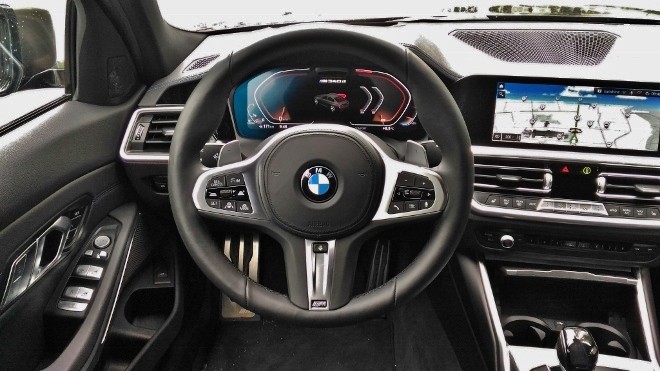 Cockpit im BMW M340d Test
