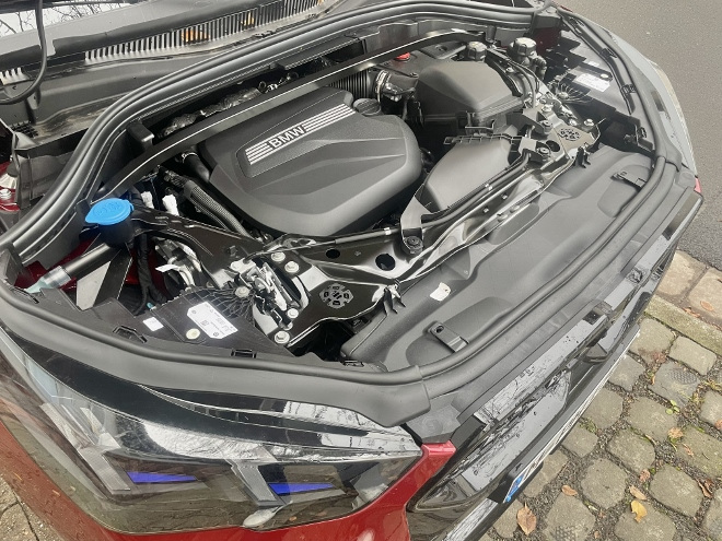 BMW X2 xDrive 20d Diesel Motor, 2 l Hubraum, Vierzylinder
