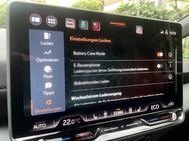 Cupra Born VZ Test, Einstellungen Laden auf dem Touchscreen