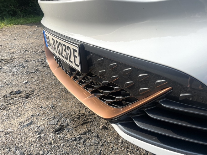 Cupra Born VZ Test, Frontlippe
