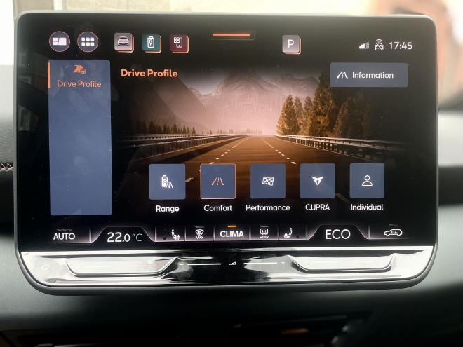 Cupra Born VZ Test, Fahrprogramme einstellen auf dem Bildschirm