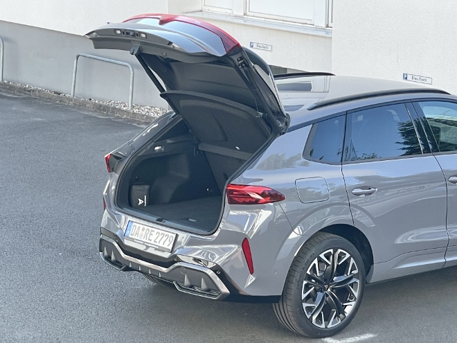 Cupra Terramar VZ 2.0 TSI 4Drive Stehhöhe unter der Heckklappe und Kofferraum