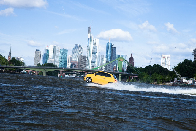 Fiat 500 Schwimmwagen Boot Wasserfahrzeug