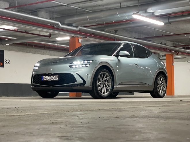 Genesis GV60 AWD Dual Motor mit Sportpaket Seitenansicht