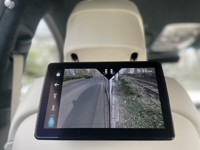 Genesis Electrified G80 Bild der Kamera auf dem hinteren Bildschirm