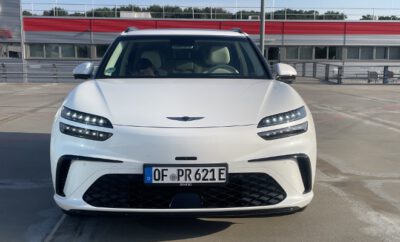 Genesis GV60 Test und Kaufberatung: von vorne. Scheinwerfer, Frontpartie und Kühlergrill.