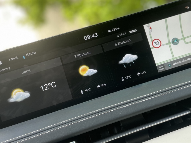 Genesis Electrified GV70 aktuelles Wetter auf dem Bildschirm