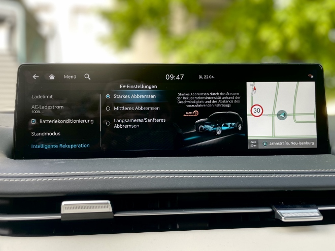 Genesis Electrified GV70 Einstellung der Rekuperation auf dem Bildschirm