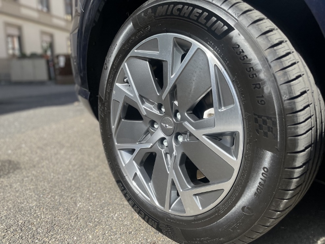 Genesis Electrified GV70 Felgen und Reifen