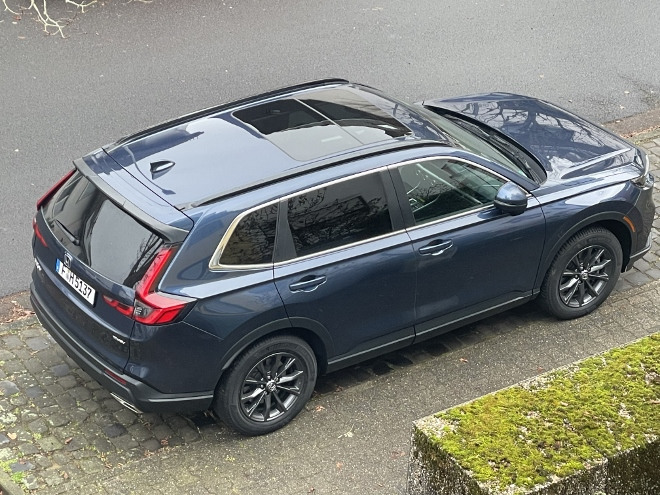 Test Honda CR-V e:HEV Hybrid AWD Test: Seitenansicht