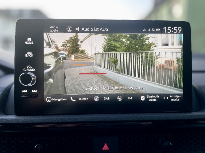 Test Honda CR-V e:HEV Hybrid AWD Test: Toter Winkelassistent mit Kamerabild des rechten toten Winkel auf dem Bildschirm