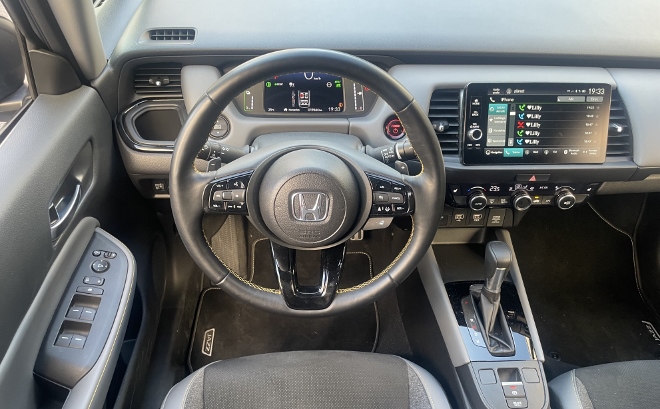 Honda Jazz e:HEV Facelift Test, Lenkrad