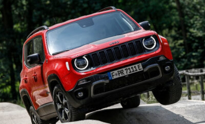 Jeep Renegade 4xe Plug in Hybrid Trailhawk Offroad Version