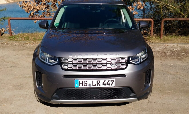 Land Rover Discovery Sport D165 Front