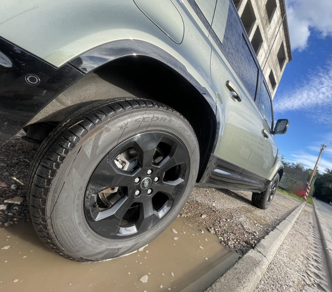 Land Rover Defender Langversion 130 D300 AWD felgen, Reifen und Radkasten