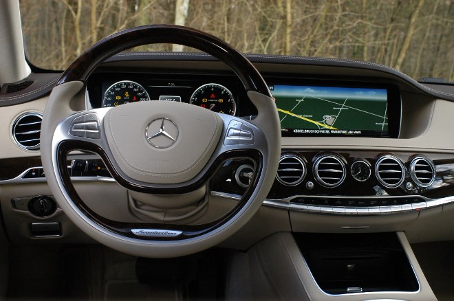 Mercedes S 500 L 4MATIC Cockpit