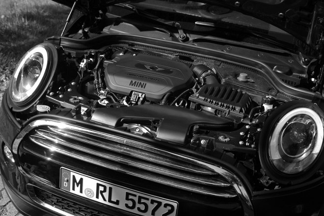 Sparsame 116-PS-Diesel-PS im Cooper D Cabrio
