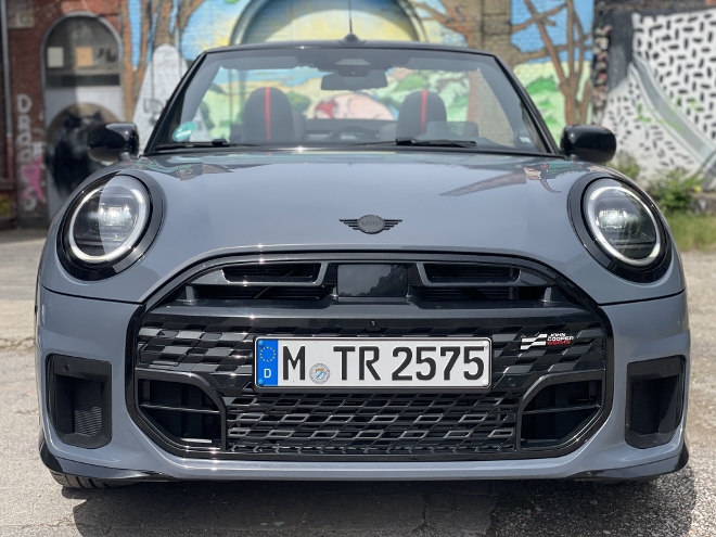 Mini Cooper C Cabrio Front und Scheinwerfer