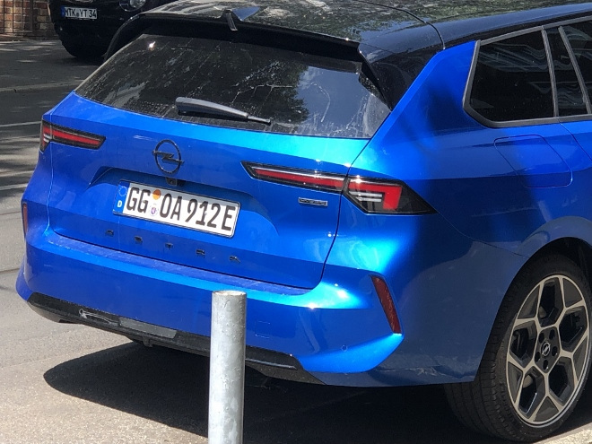 Opel Astra Sports Tourer Kombi Plug in Hybrid Heckansicht