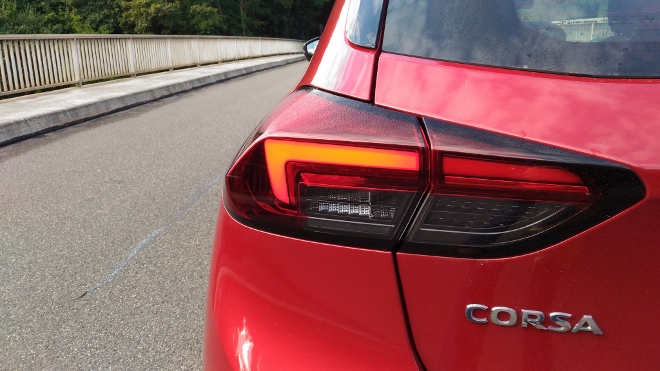 Heckleuchte im neuen Opel Corsa 1.2