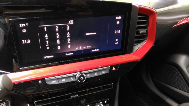 Bildschirm im neuen Opel Mokka 1.2 Turbo