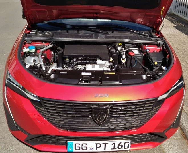 Neuer Peugeot 308 Dreizylinder Motor mit 131 PS