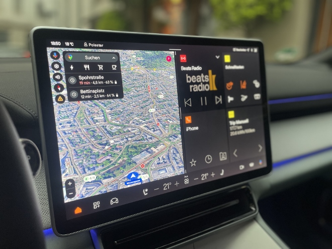 Polestar 4 Long Range Dual Motor Touchscreen mit Google earth Karte