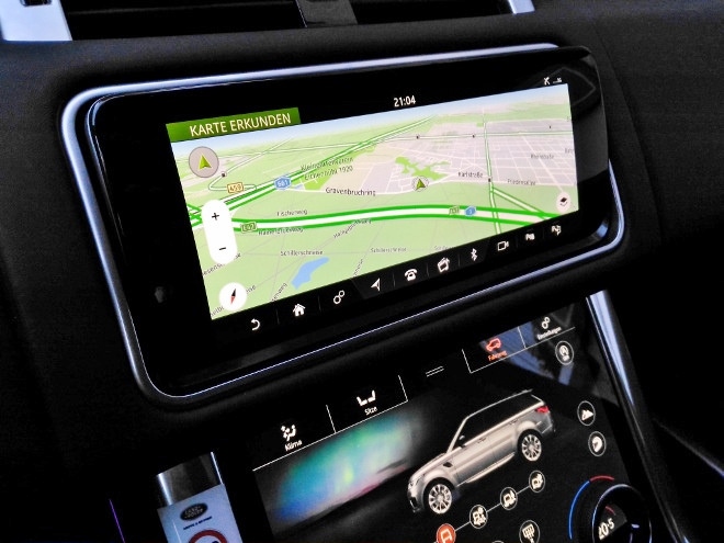 Range Rover Sport P400 Navigation und Bildschirm