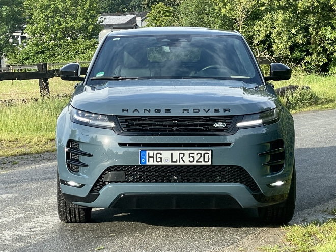 Range Rover Evoque D200 AWD Aus der Vorderansicht, Scheinwerfer