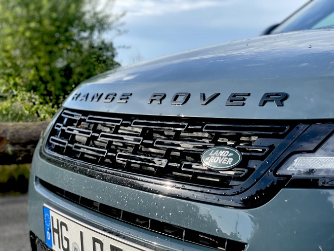 Range Rover Evoque D200 AWD Front Grill