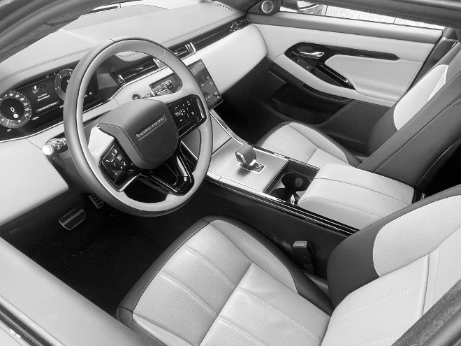 Range Rover Evoque D200 AWD Interieur und Cockpit, Lenkrad und Instrumente