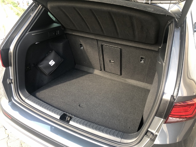 Seat Ateca 2.0 TDI Facelift Kofferraum Kofferraumvolumen, Breite und Durchreiche