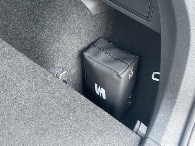 Seat Tarraco Plug-in-Hybrid seitliches Ablagefach im Kofferraum