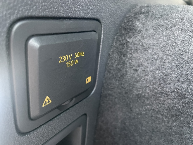Seat Tarraco Plug-in-Hybrid 230 V Stecker im Kofferraum