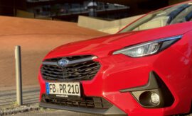 Neuer Subaru Impreza Front und Scheinwerfer