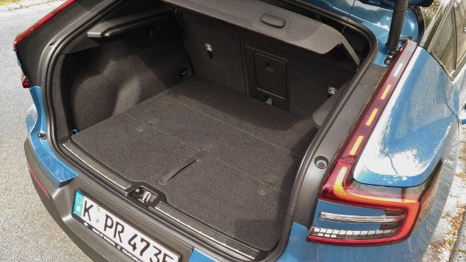 Volvo C40 Recharge Twin Motor Kofferraum und Kofferraumvolumen